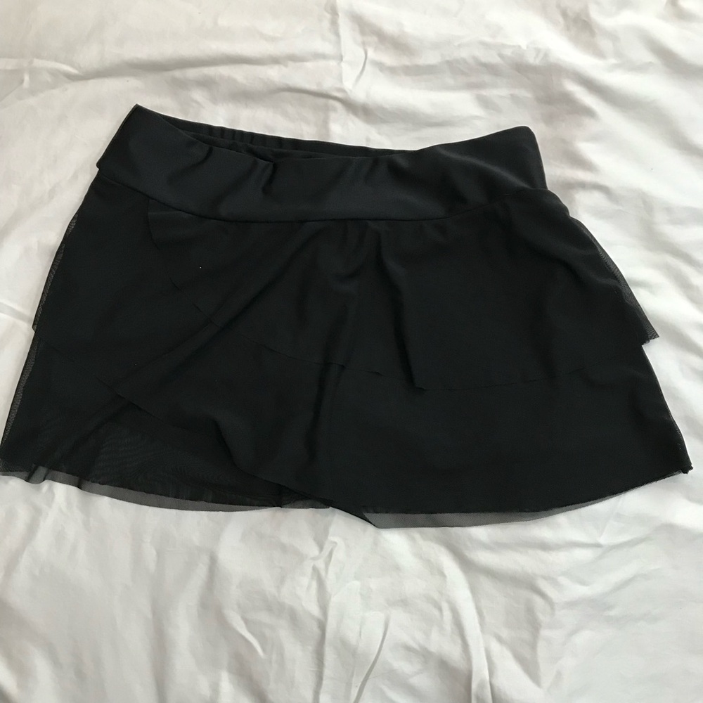 Swim Skort with Attached Shorts Size Lg NWOT